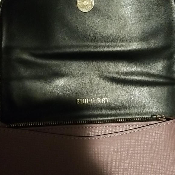 Burberry handbag - Picture 1 of 4